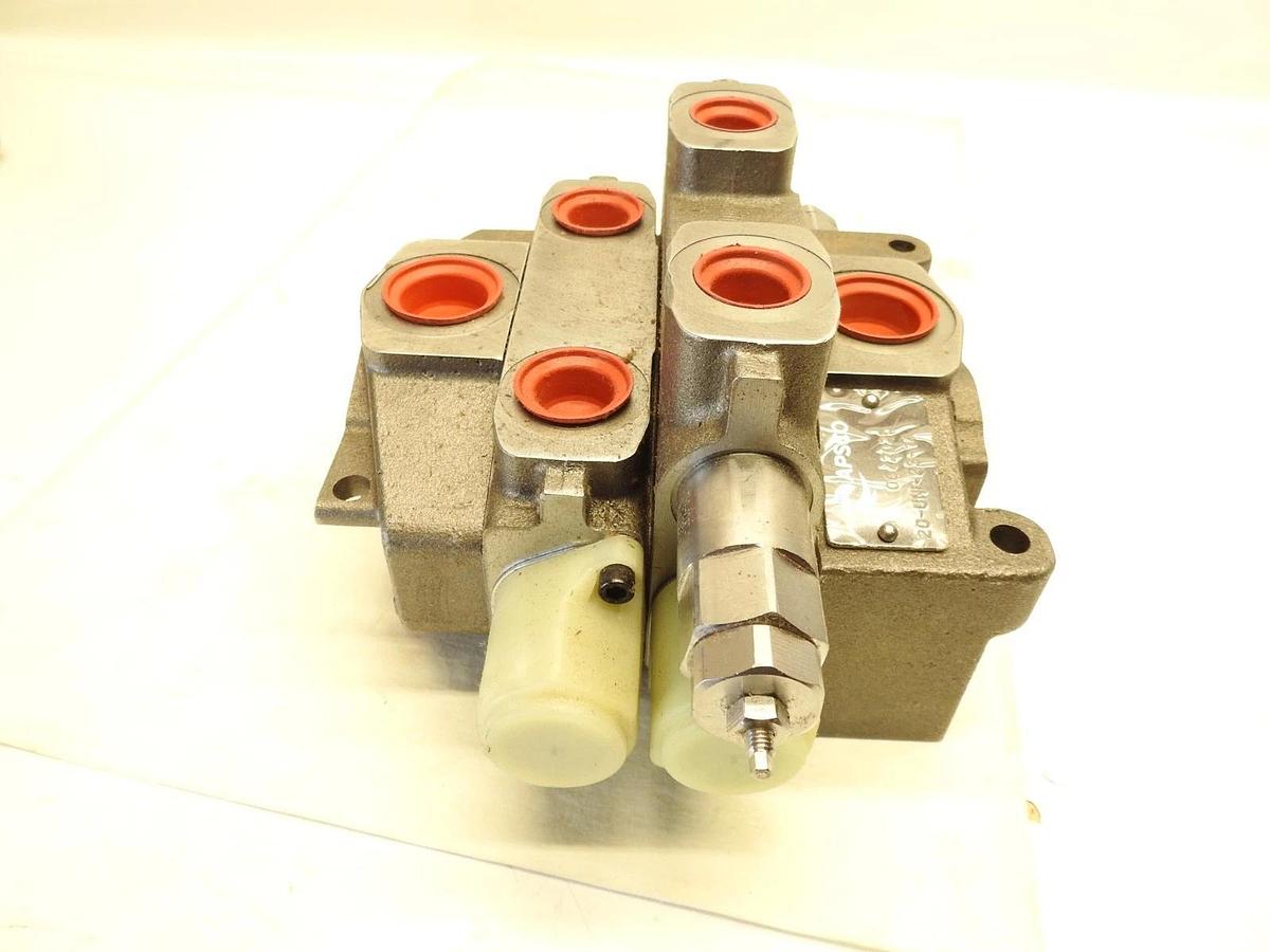 New Oem Apsco 20-UNI-2S-14 Hydraulic Valve Assembly With Two APG20-H-10 Handles