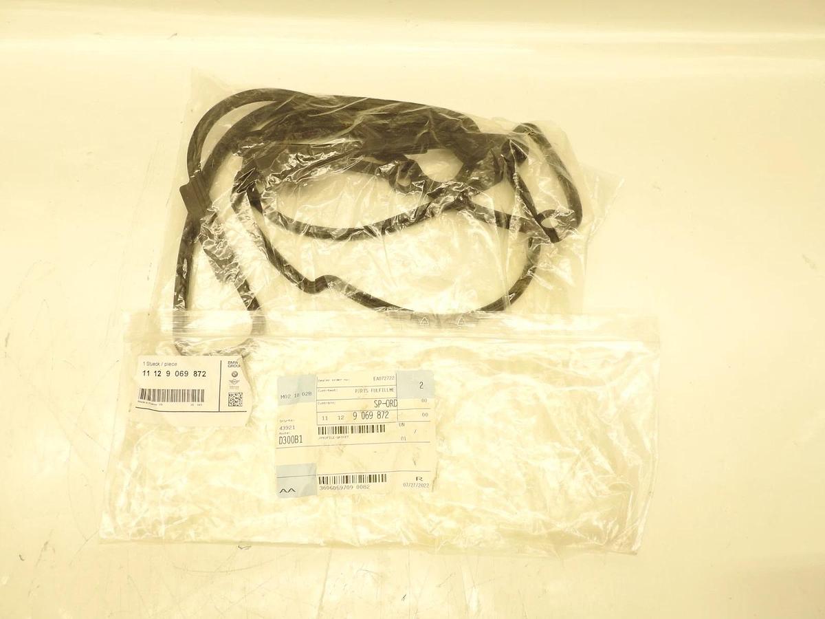 New Oem Valve Cover Gasket - BMW 11129069872