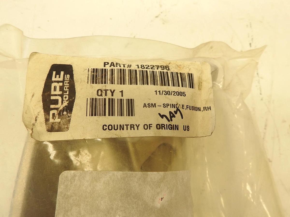 OEM Polaris 1822796 Right Hand Fusion Spindle Assembly