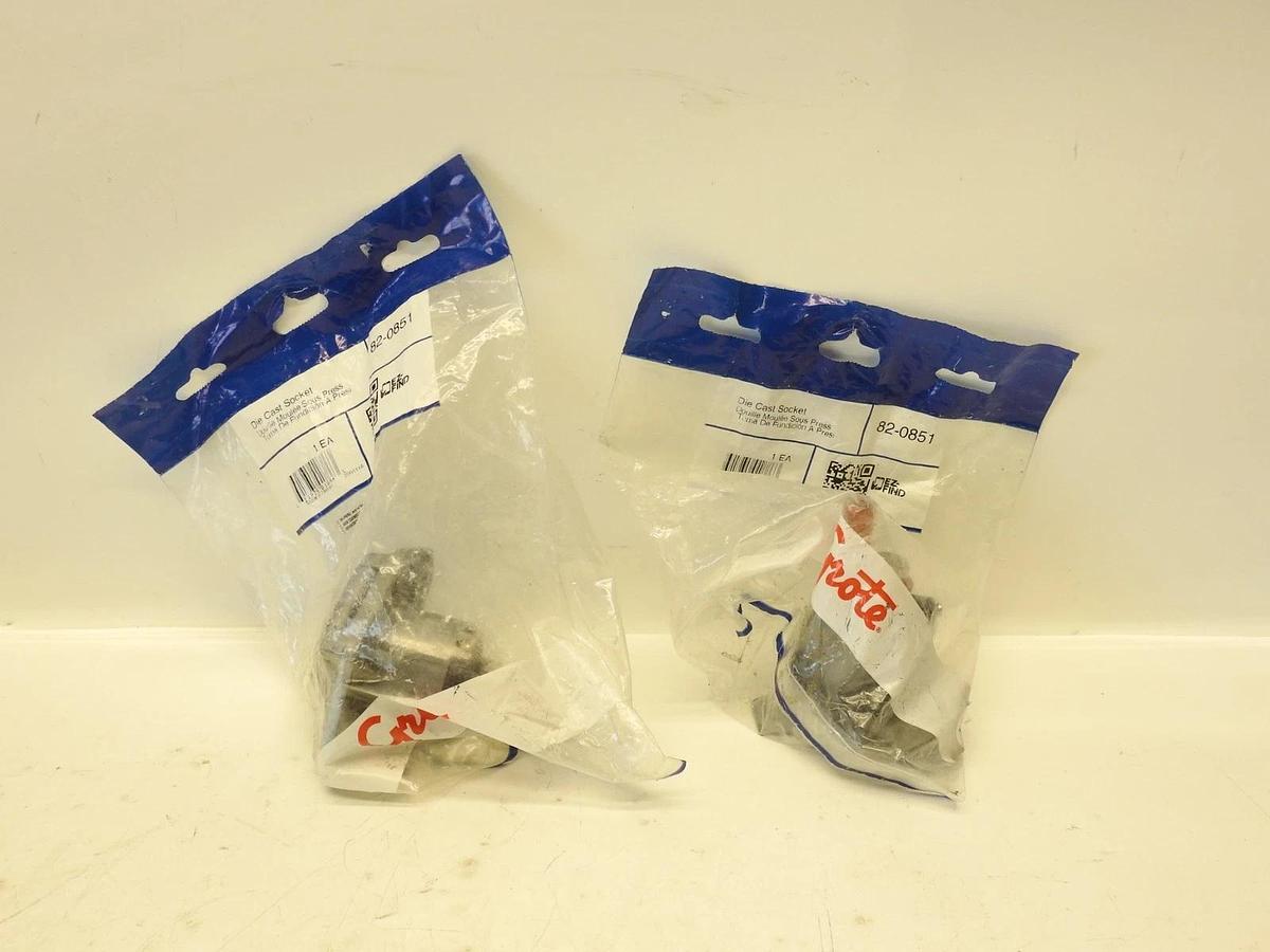 Lot Of 2 New GROTE 82-0851 Socket 1 Pole Die Cast