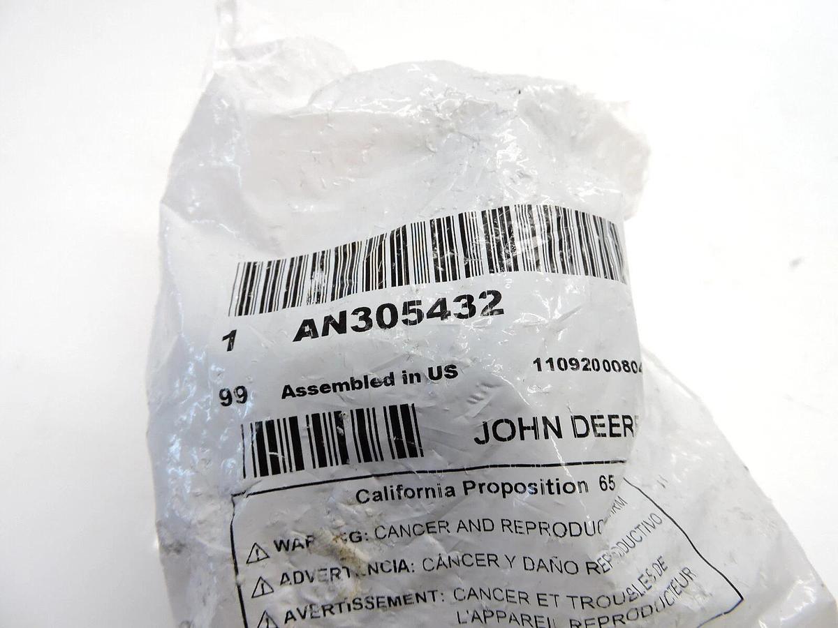 John Deere Original Equipment Nozzle #AN305432