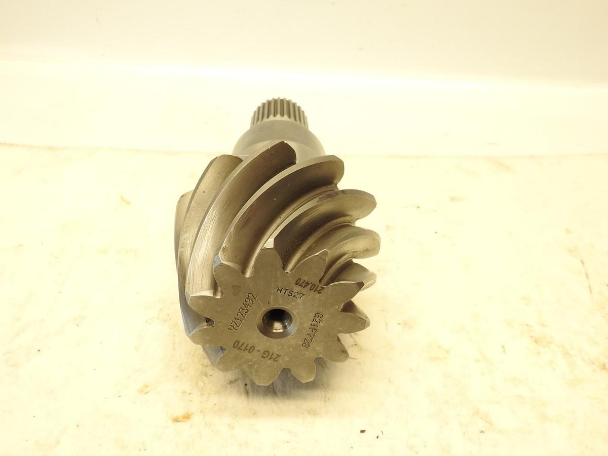 OEM John Deere YZ123492 Differential Spiral Bevel Gear Pinion For 620G 670G