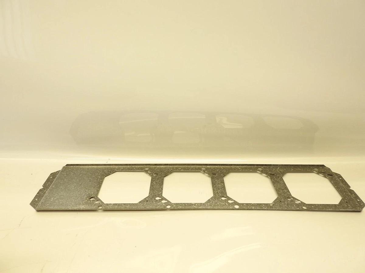 Lot Of 38 Genuine Eaton Cooper Bracket Mtg Box 24In Surf Stl Pre Galv