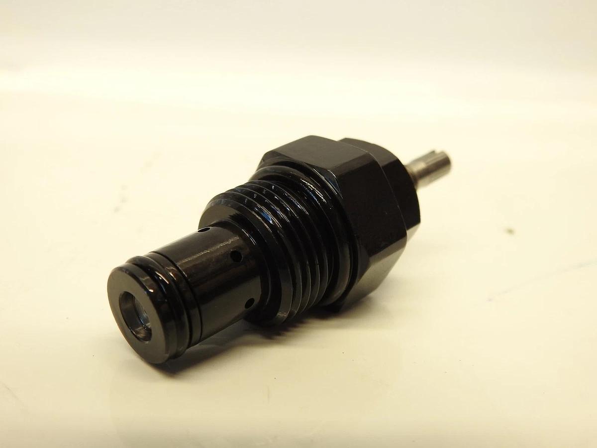 New Deltrol Flow Control Valve 10319-05  00424