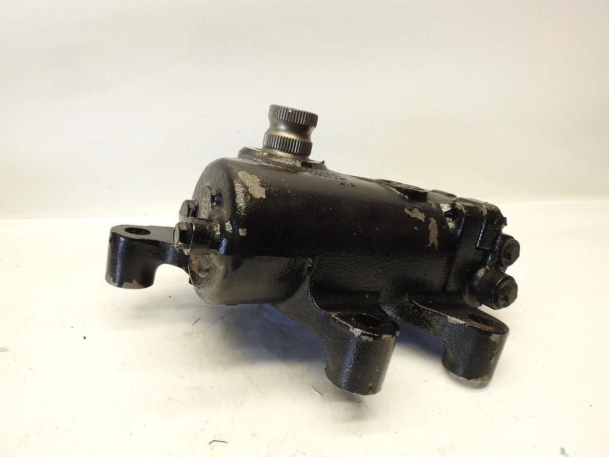 Oem TRW RGT60011R Steering Gear for 02-18 Freightliner