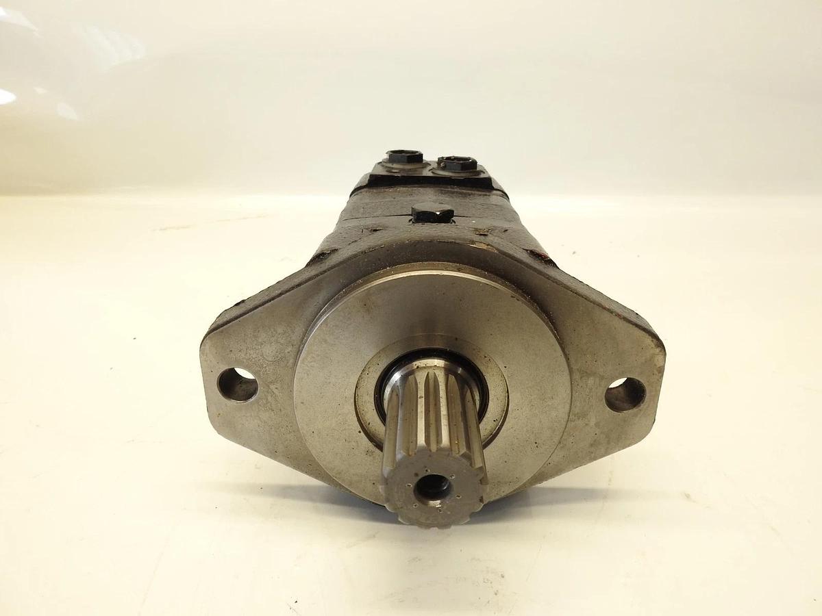 New Oem Danfoss OMS315 Hydraulic Motor 11256536  W12939019