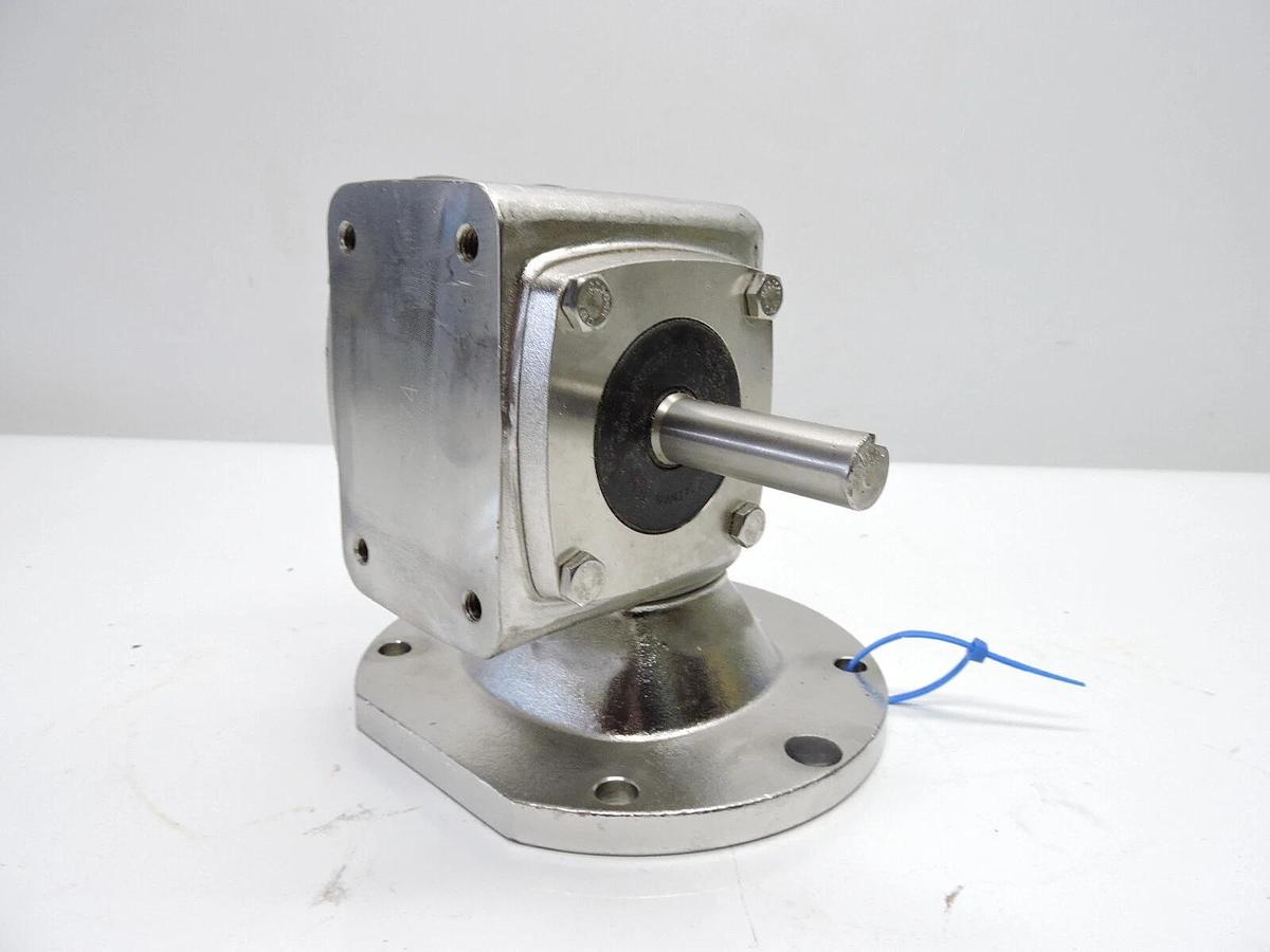 New Boston Gear Speed Reducer, C-Face, 56C, 30:1 : SSF721-30K-B5-GS1