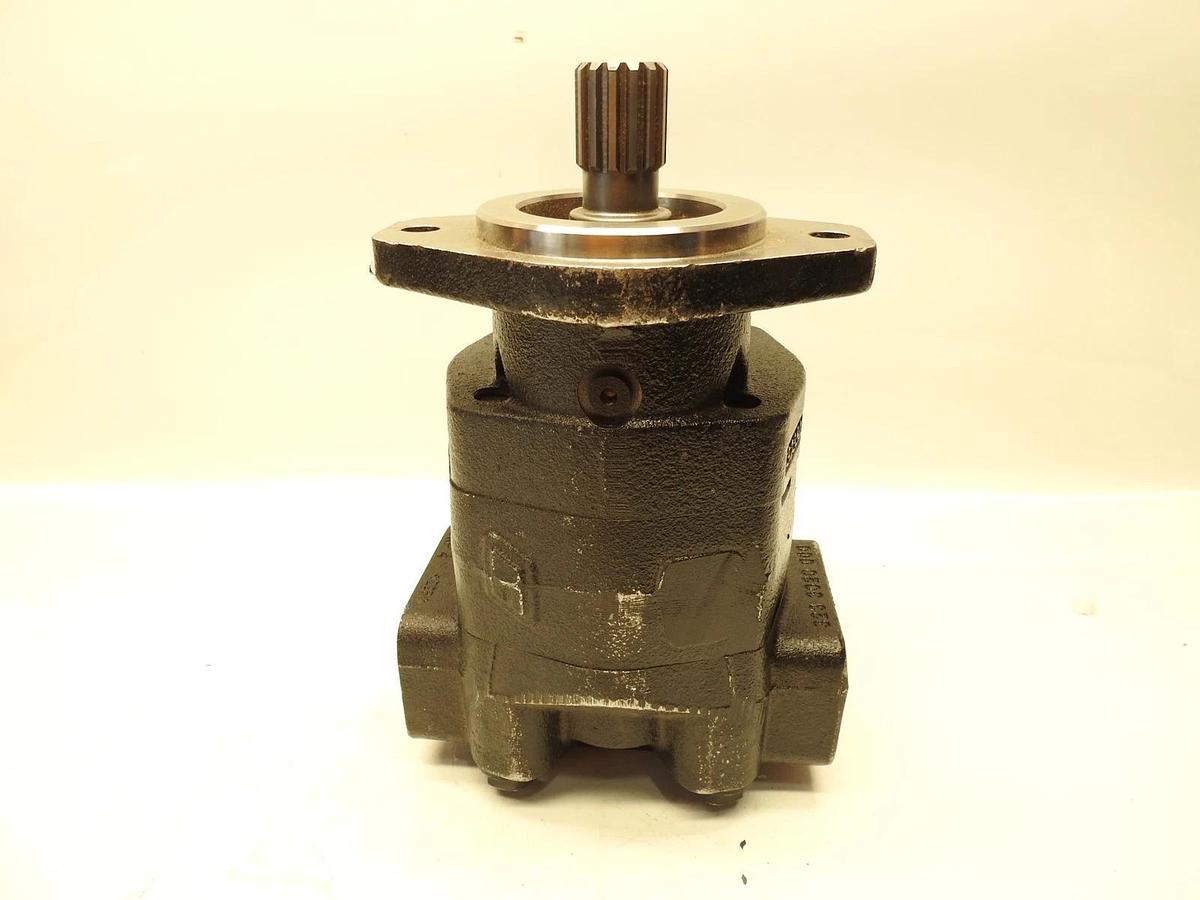 New Oem John Deere Hydraulic Motor 0331339692 Parker 3239210059
