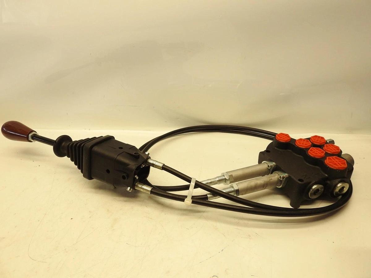 Remote Control Valve Kit: 2 Spool Valve 80lpm/ 21gpm + Cables + Joystick 25MPa