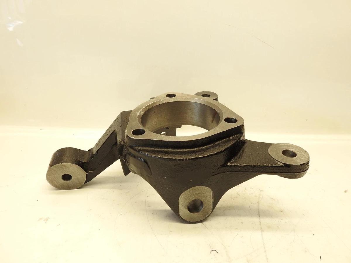 Rough Country  3" LIFT SPINDLE LEFT ONLY SUSPENSION LEVEL KIT Y02 049