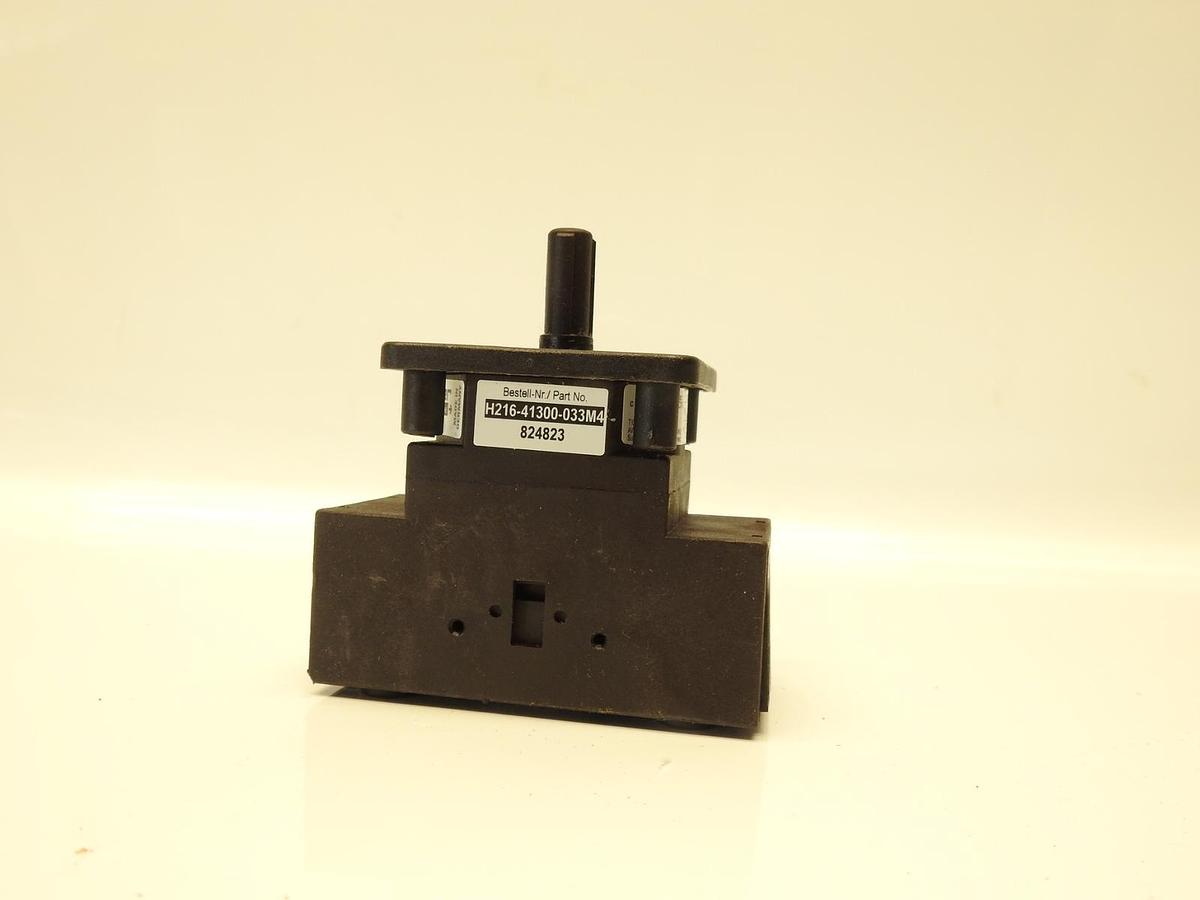 SALZER H216-41300-033M4 / H21641300033M4 (BRAND NEW)