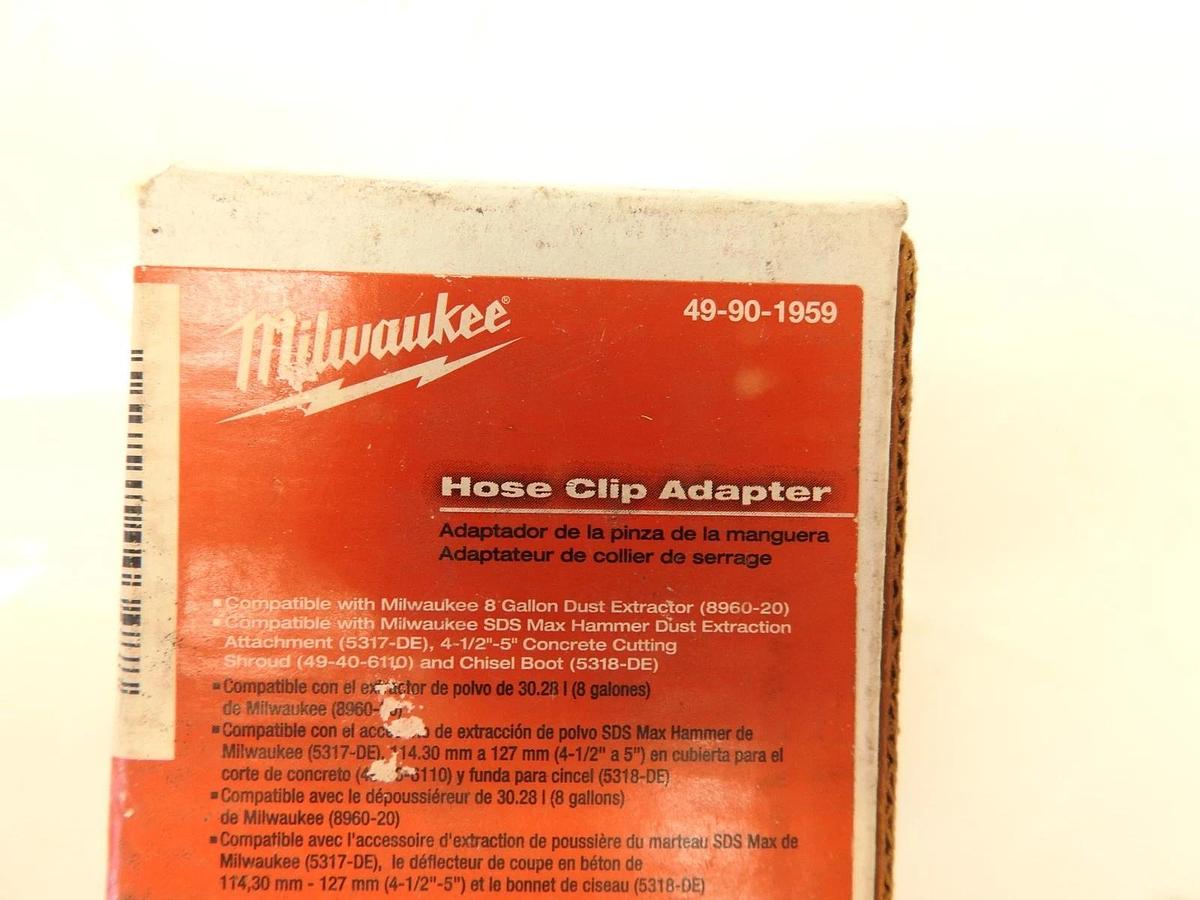 Milwaukee 49-90-1959 Hose Clip Adapter for 8 Gallon Dust Extractor (8960-20)