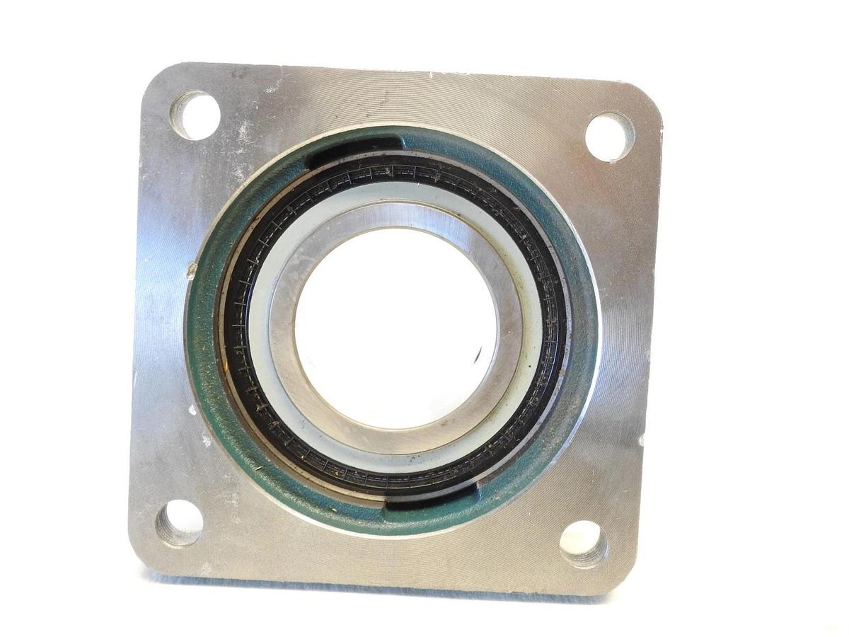 New Genuine DODGE F4B-SCM-307 4-Bolt Flange Mount Bearing 3-7/16" 126198