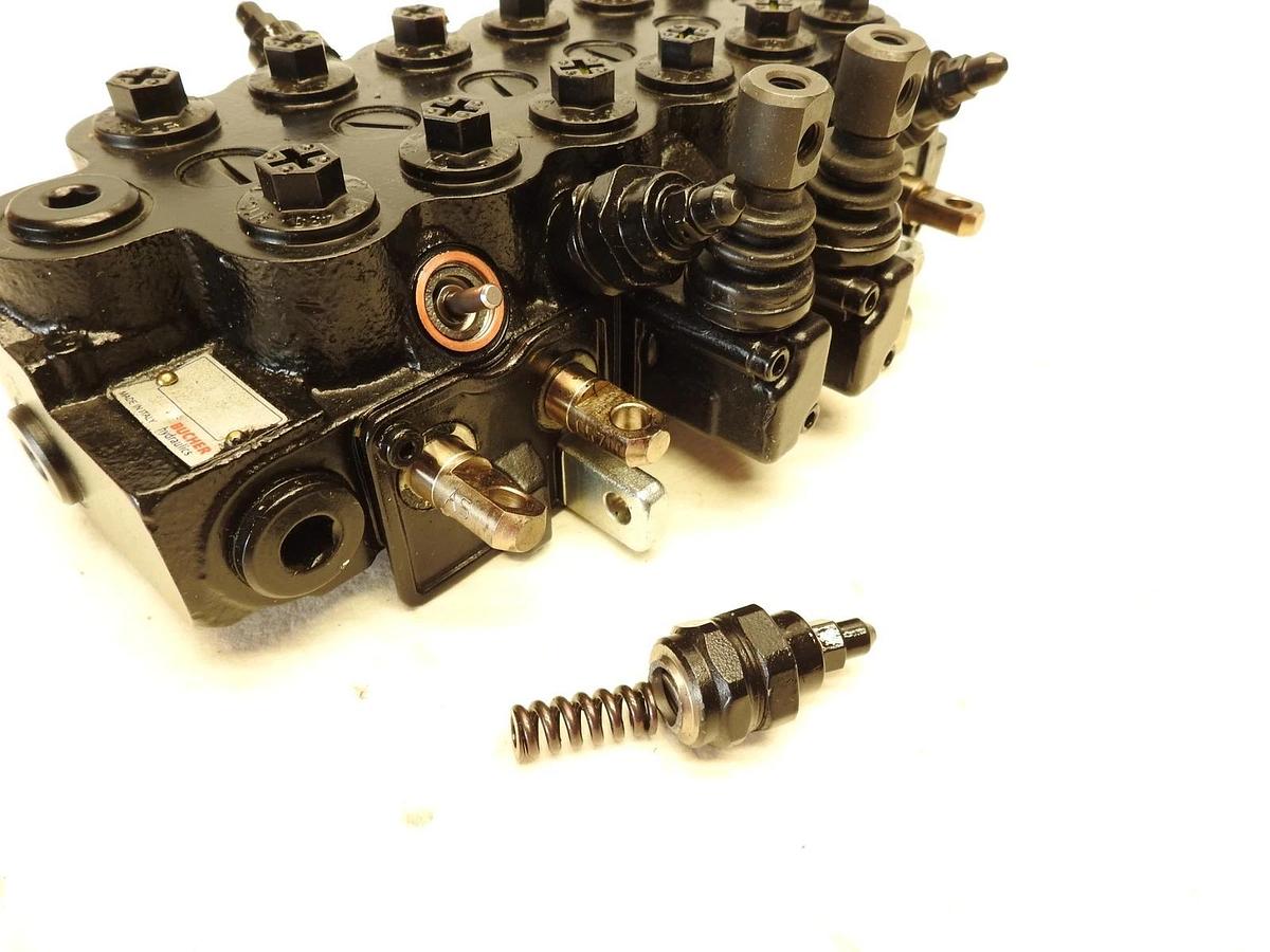 Oem John Deere LVA22088  Backhoe Hydraulic Valve