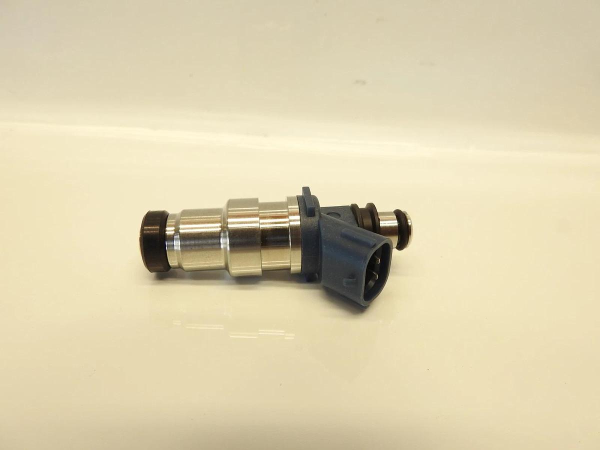 Standard Motor Products FJ376 Fuel Injector Injector Fits 95-00 Toyota Tacoma 2.