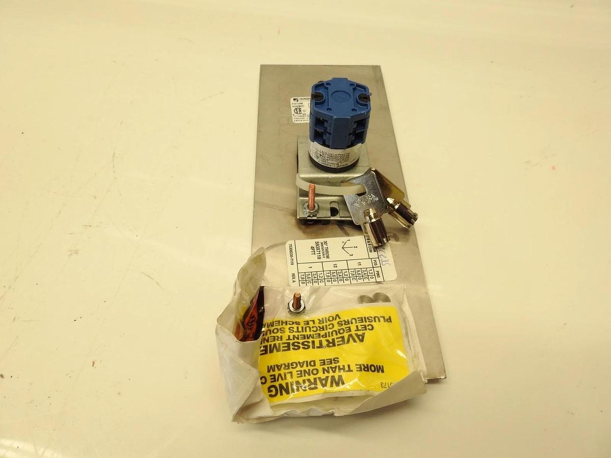 Lot Of 2 New Innovation Industries Up Off Down Access Panel HS1678253