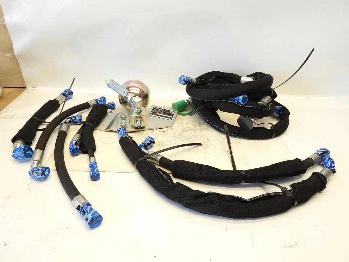 New Oem Kubota M6873 Valve Accumulator And Hoses For M4-061 / M4-071  LA1154 Loa
