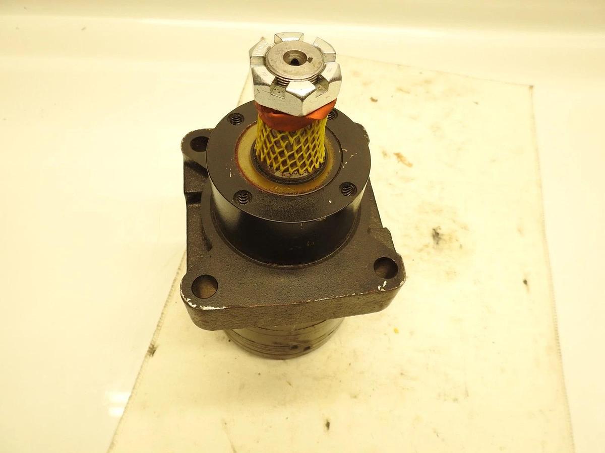 New Oem Parker Wheel Motor TF0240LS080AAKY Scag 482639 481529 Bobcat 4159280