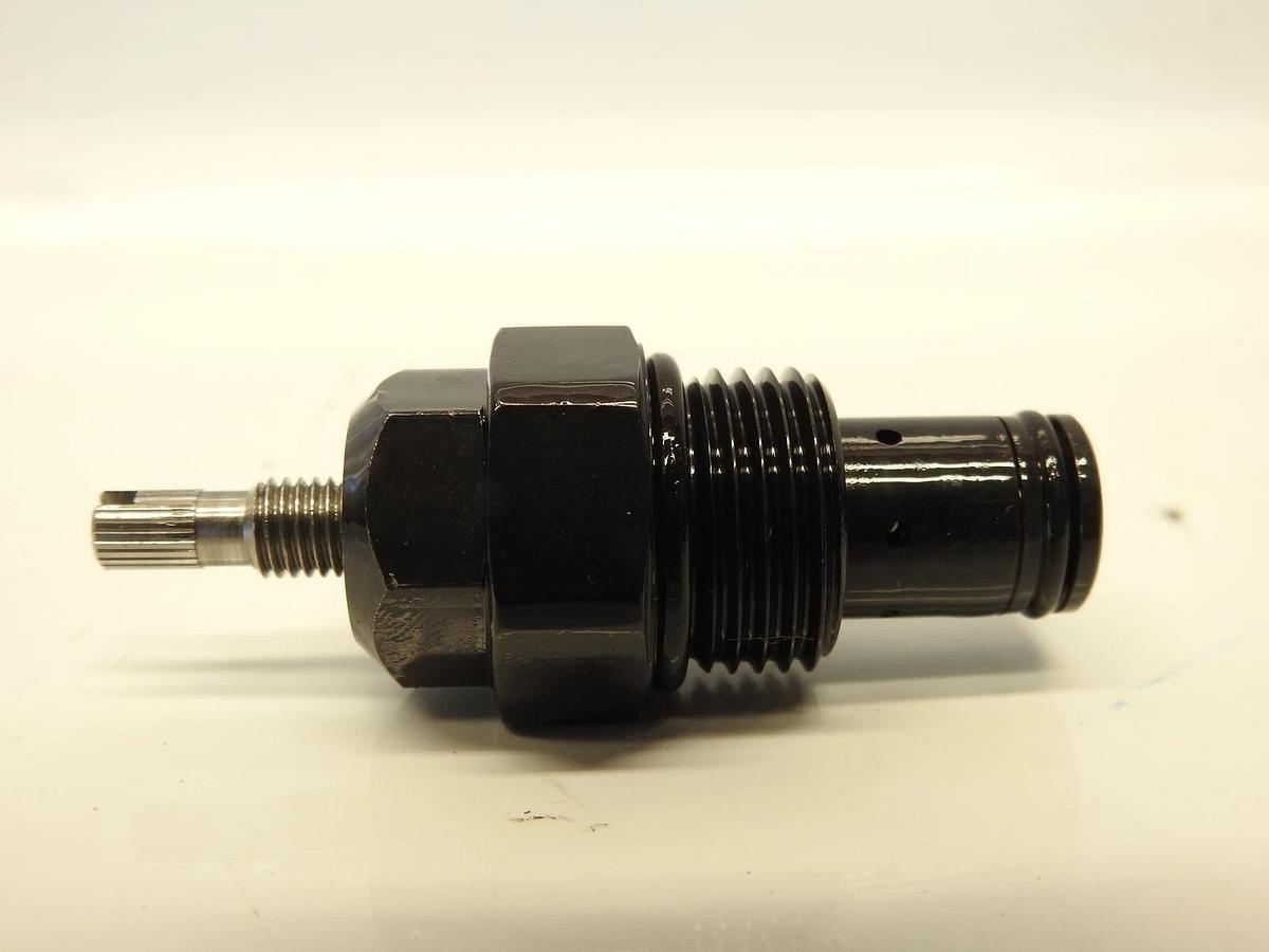 New Deltrol Flow Control Valve 10319-05  00424