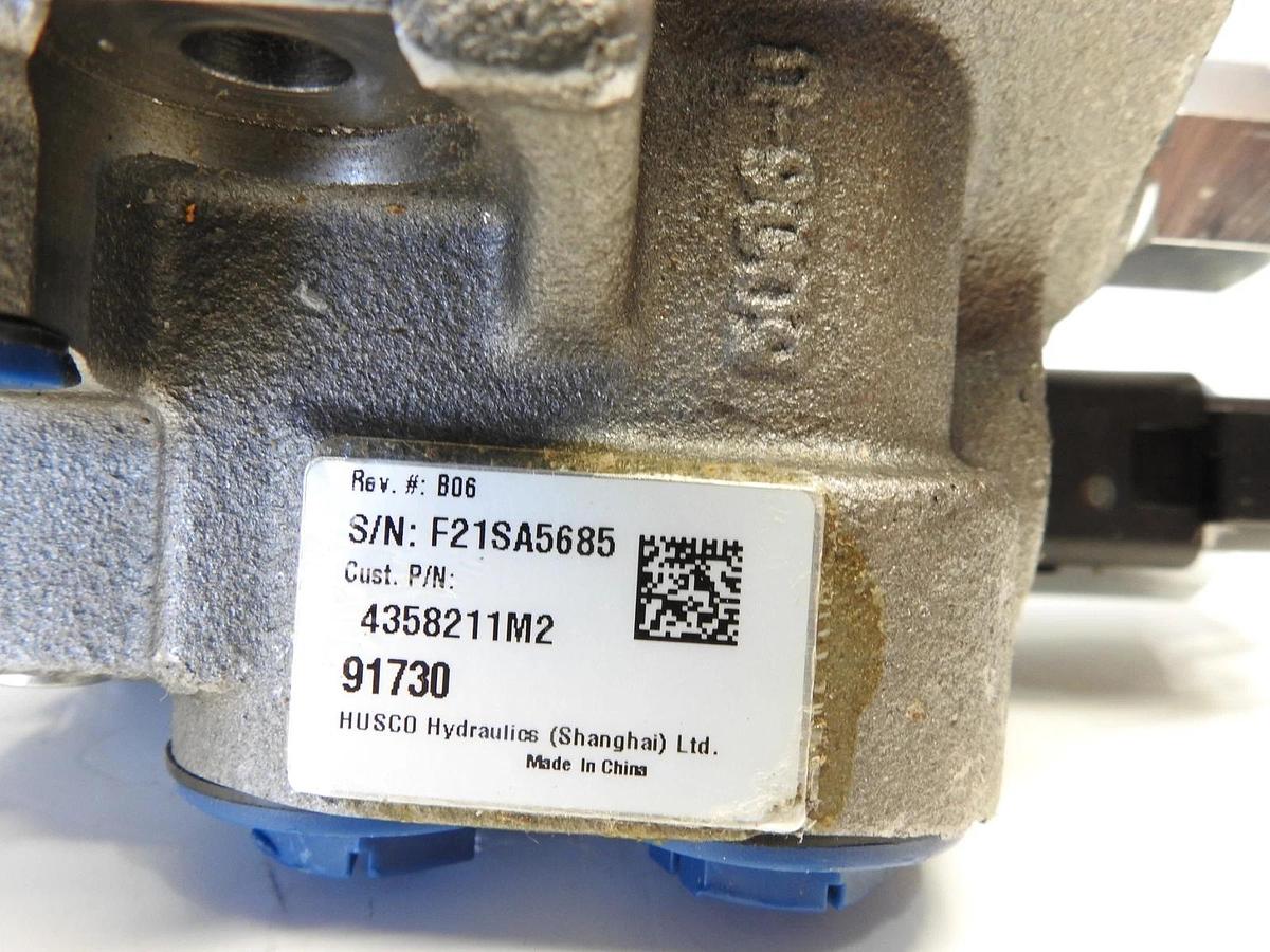New Oem Husco 4358211M2 Hydraulic Valve