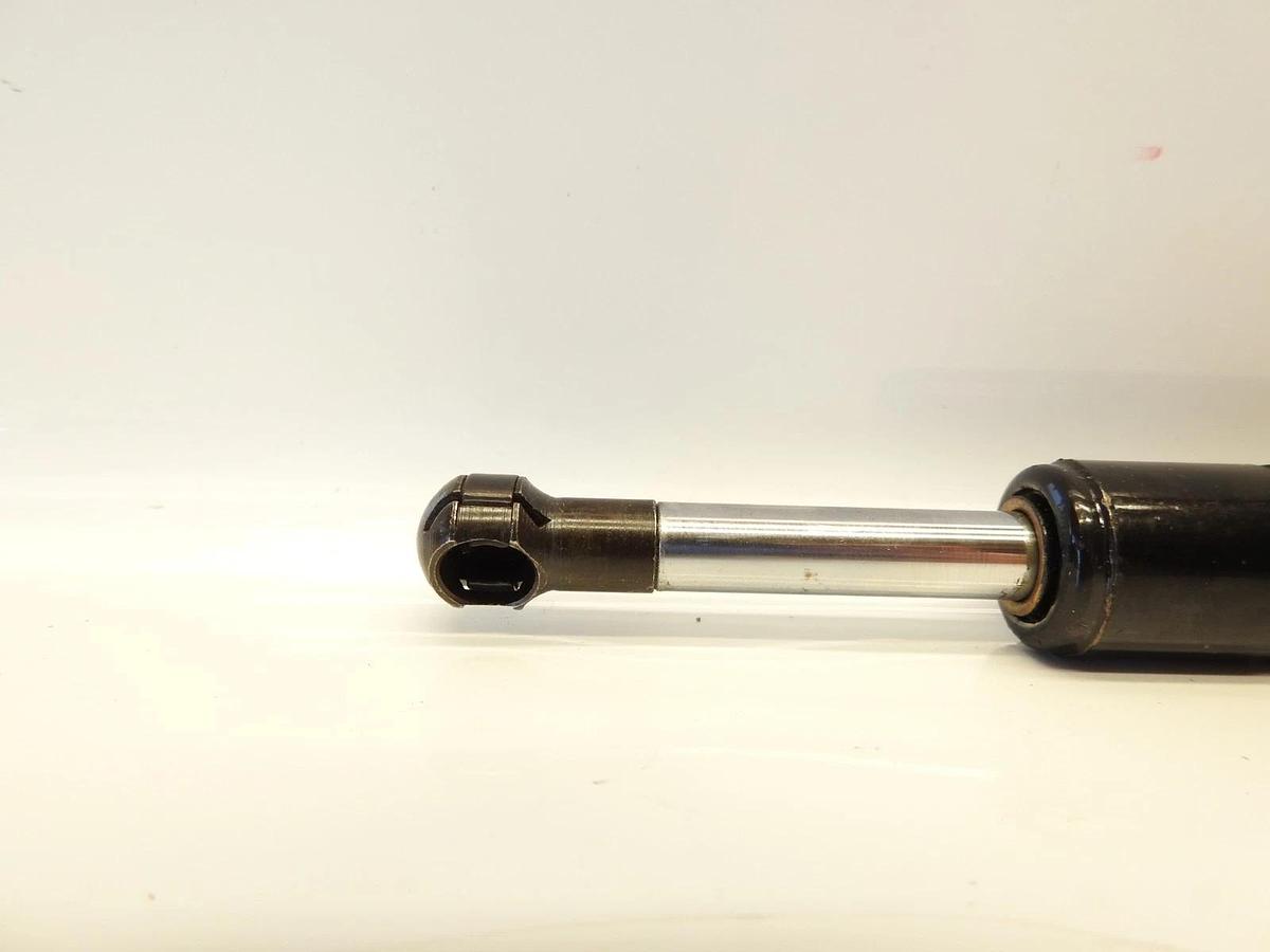 Oem Case / New Holland Hood Strut PN 400472A1,400473A1, 248069A1, 297891A1, 4756