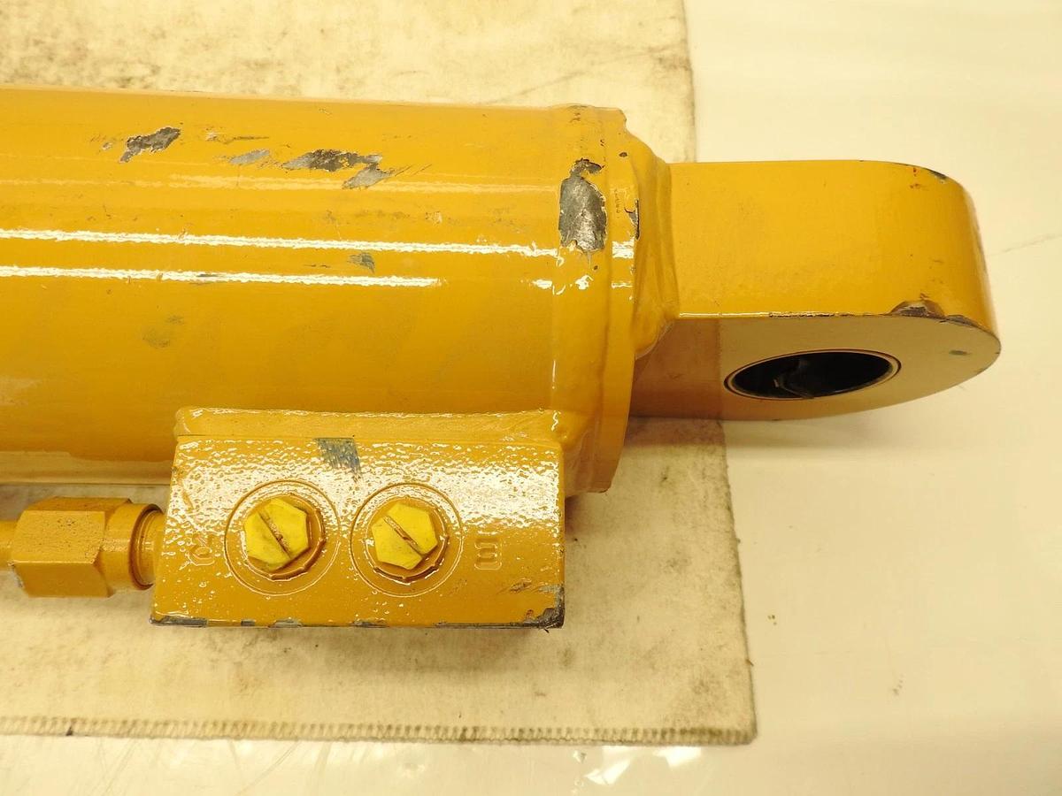New Oem Vermeer 601666001 Hydraulic Welded Cylinder 28" Retracted Length x 1.74"