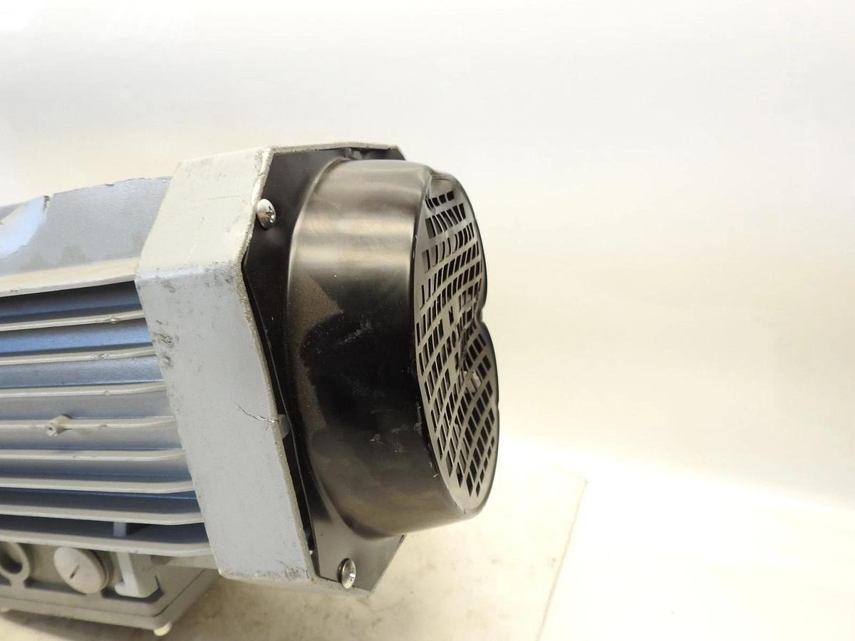 New XIN Chaun 3~ Gear Motor YE3 100L1-4 6206-2Z/C3  EFF 86.7
