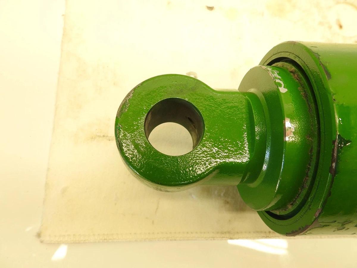 Oem John Deere AHC18728, Hitch, Hydraulic Cylinder fits 5090M to 5125R