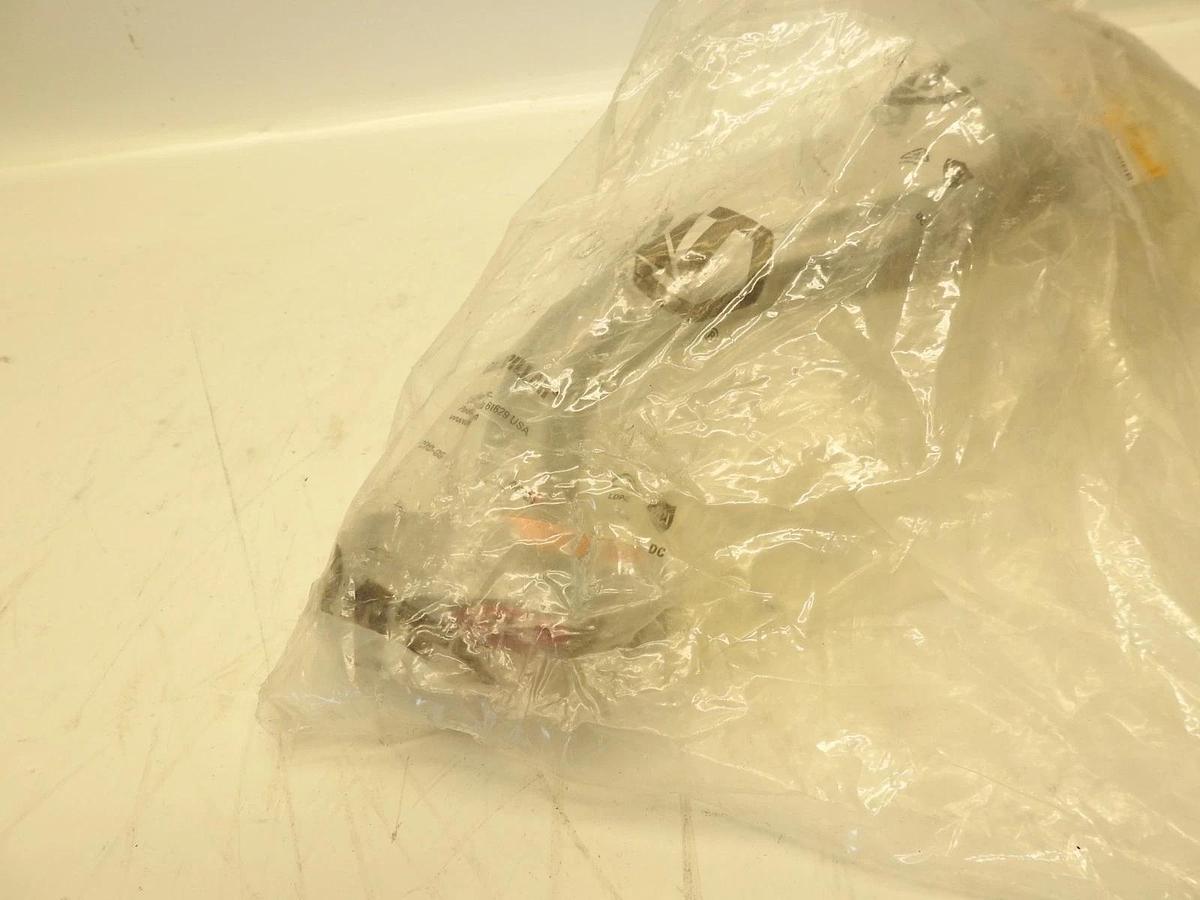 New Oem Cat 280-7446 Drain Tube Assembly Fits: 14L 140M 150 160 160M 2 14 140M 2