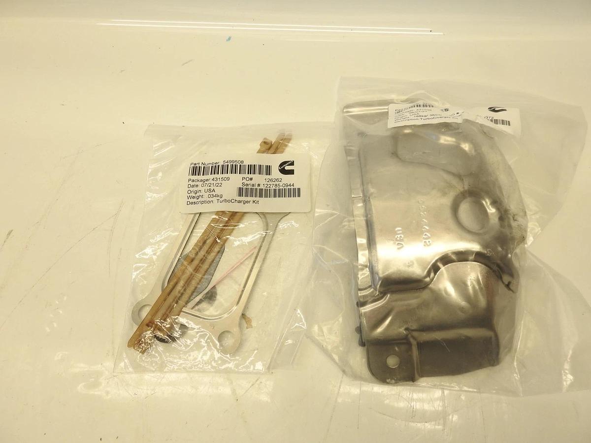 New Oem Cummins Mounting Kit 5498518 5498270