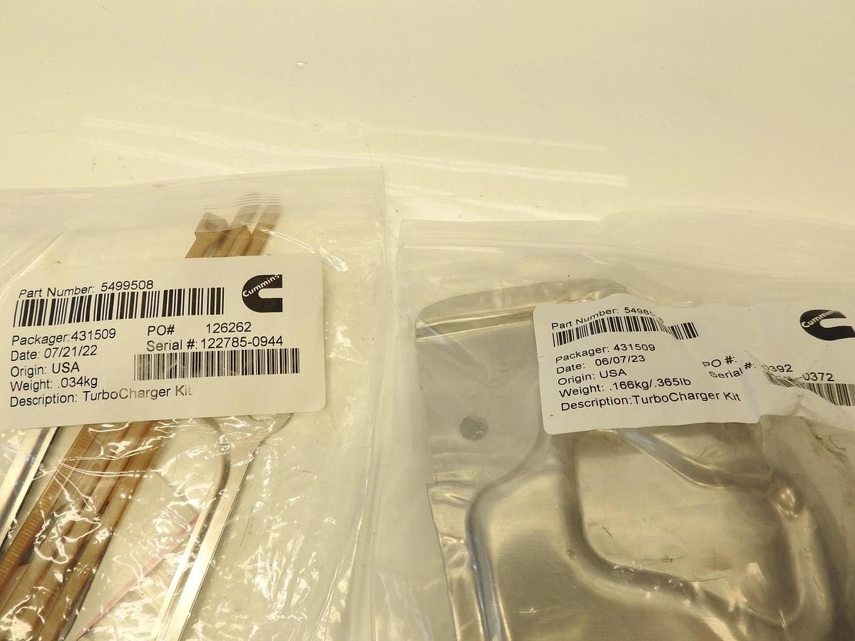 New Oem Cummins Mounting Kit 5498518 5498270