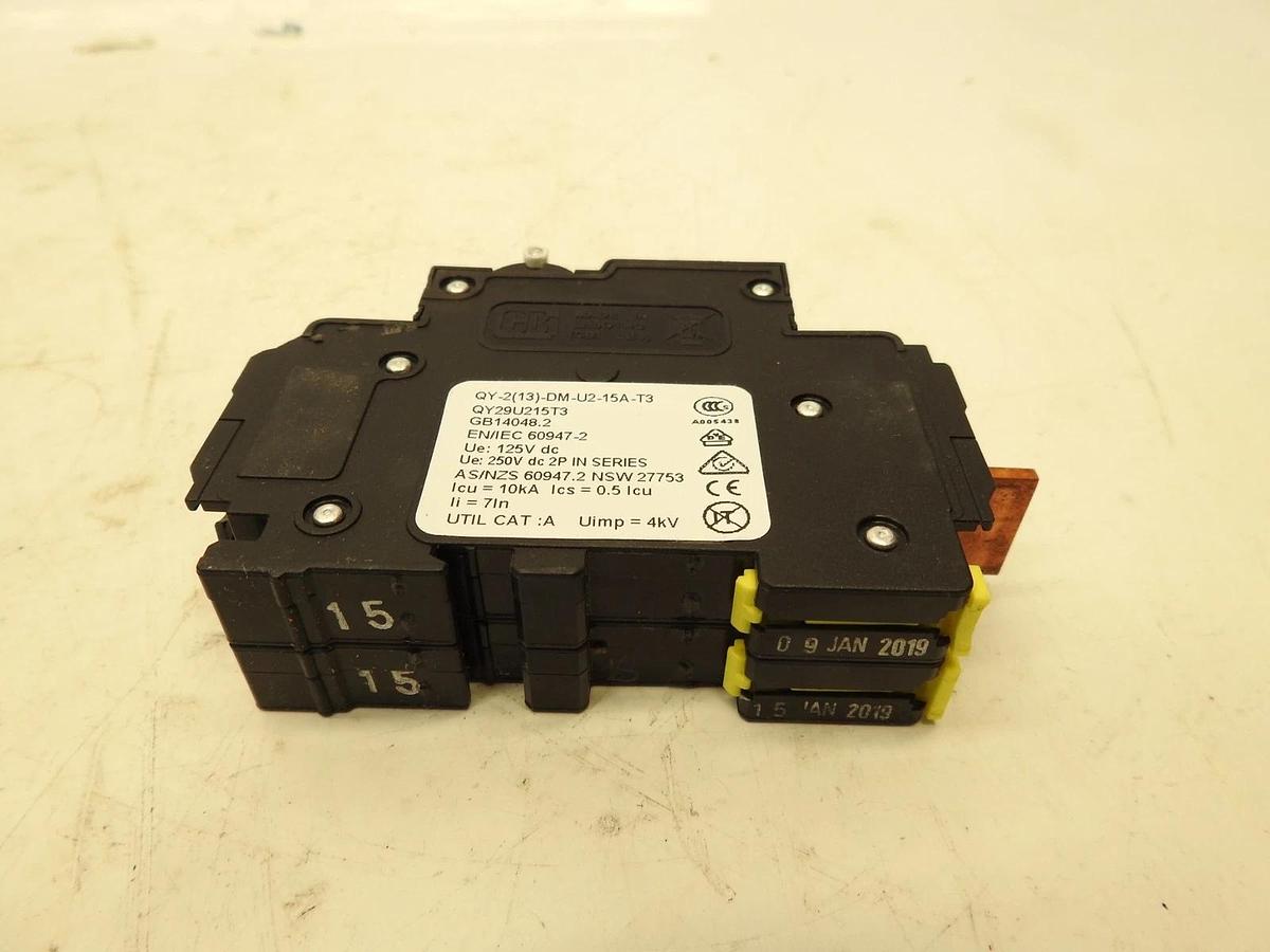 Lot Of 10 CBI DM-U2-15A-T3 Mini Circuit Breaker 15A