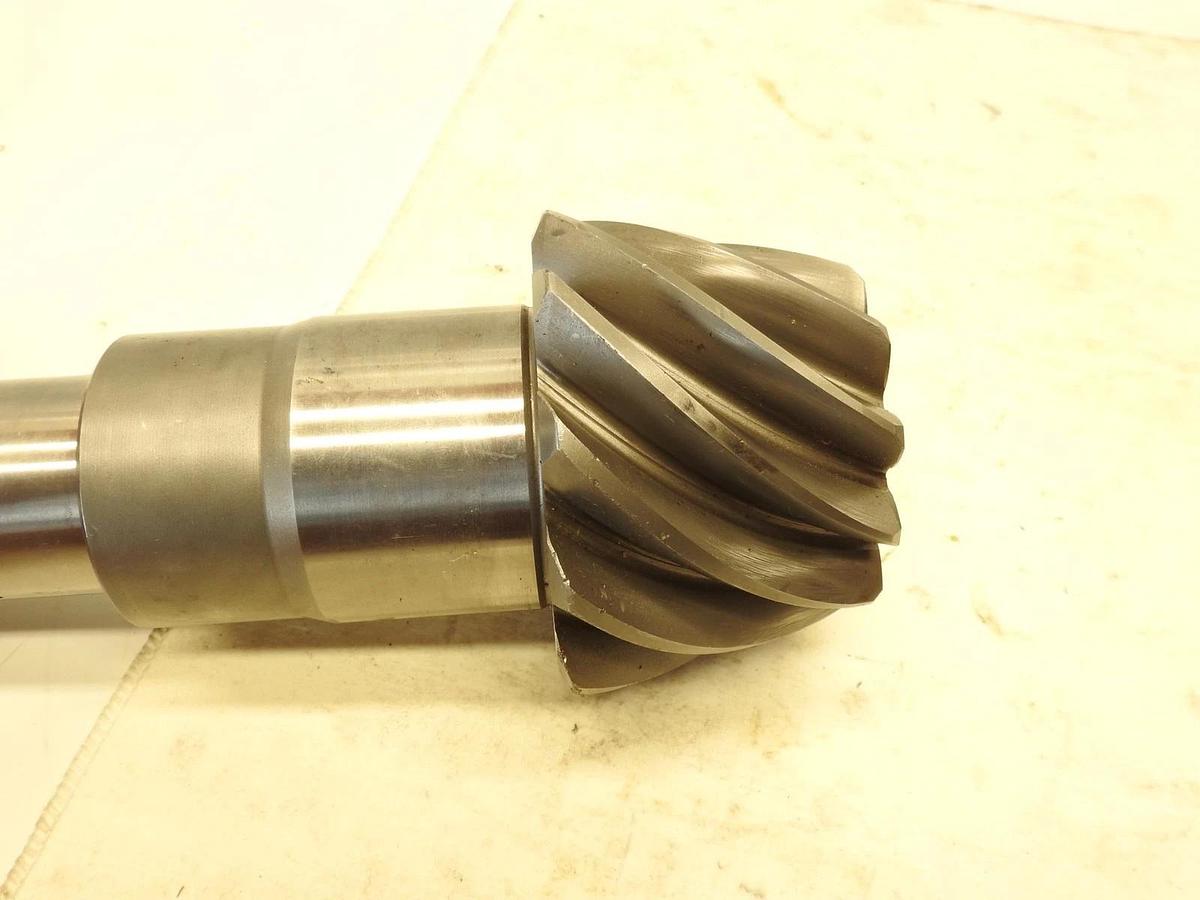 OEM John Deere YZ123492 Differential Spiral Bevel Gear Pinion For 620G 670G