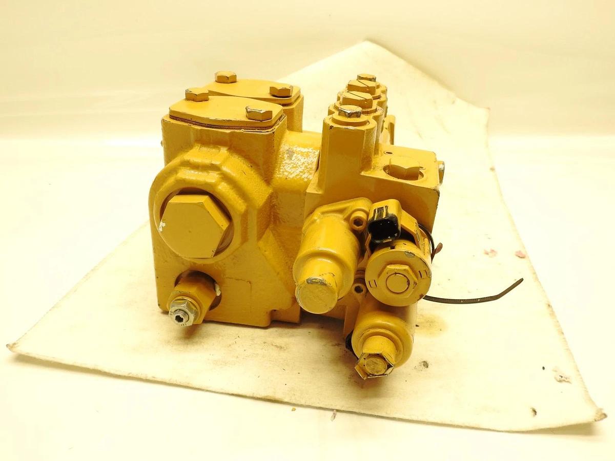 Oem Cat 425-8652 425-8653 Hydraulic Steering Valve Fits Wheel Skidder 545D 535D