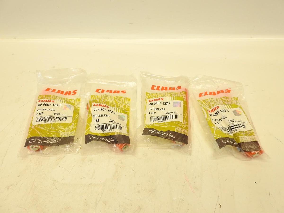 Lot Of 4 New Oem Claas - 0009071323 - SPIE KONISCH