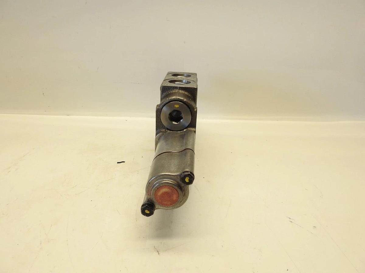New Oem Cat 124-8816 Hydraulic Valve Section Fits: 436C 416C 438C 426C 428B 428C
