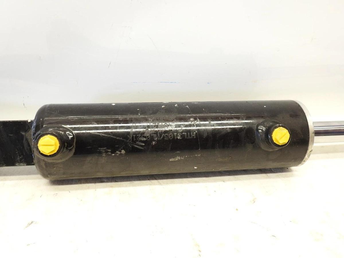 AgSmart HTL3103 – 3 INCH X 8 INCH CAT 2 HYDRAULIC TOP LINK