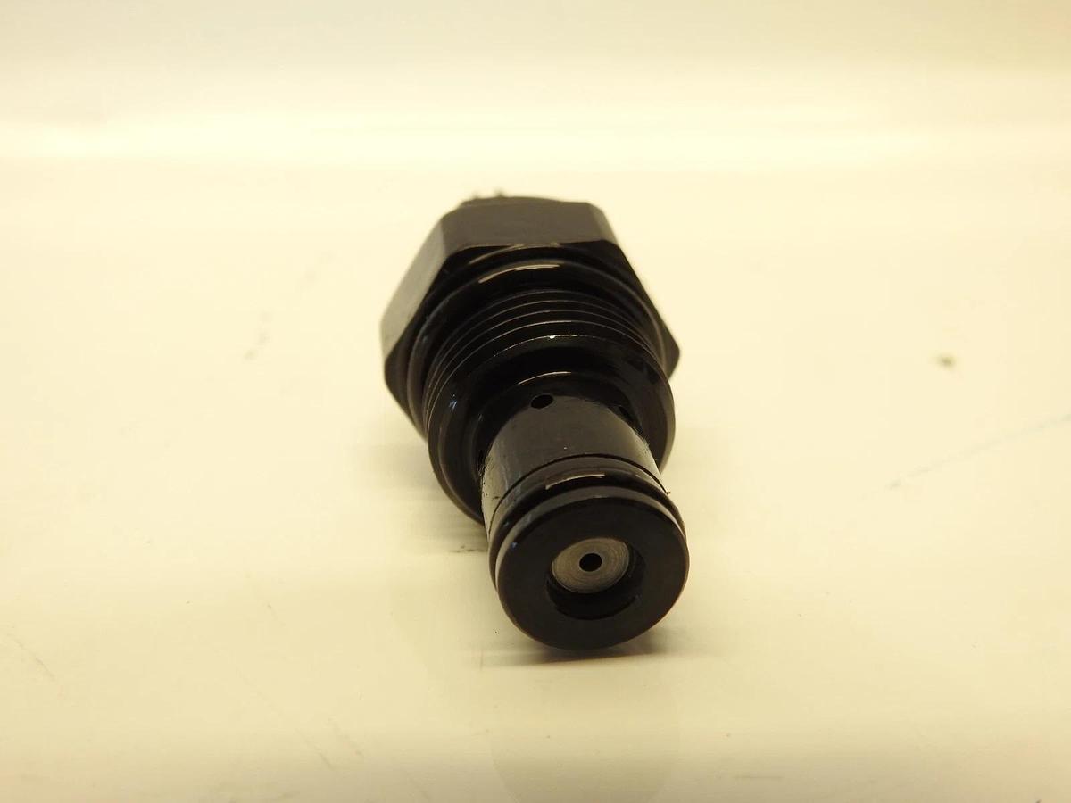 New Deltrol Flow Control Valve 10319-05  00424