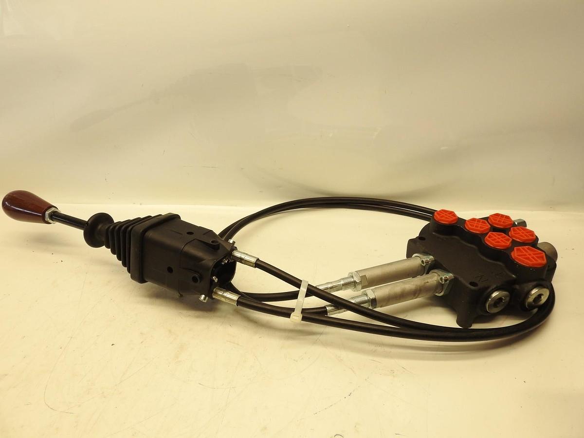Remote Control Valve Kit: 2 Spool Valve 80lpm/ 21gpm + Cables + Joystick 25MPa