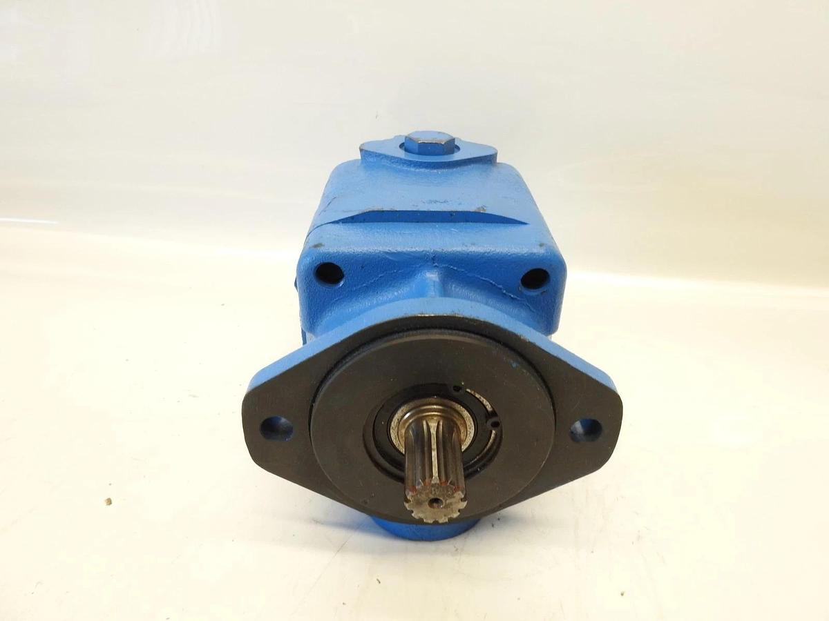 FluiDyne Hydraulic Pump Power Steering Pump WF820597 A3840003-013 / Spline Shaft