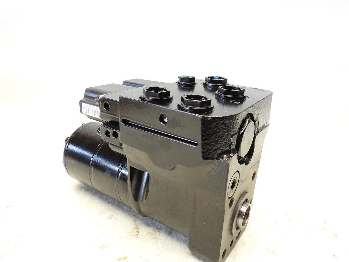 New Oem Case New Holland Hydraulic Steering Valve 90347744