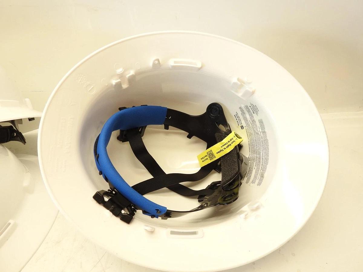 Lot Of 8 Ansi Z89.1-2014 Size Range 6 1/2-8 White Safety Helmet
