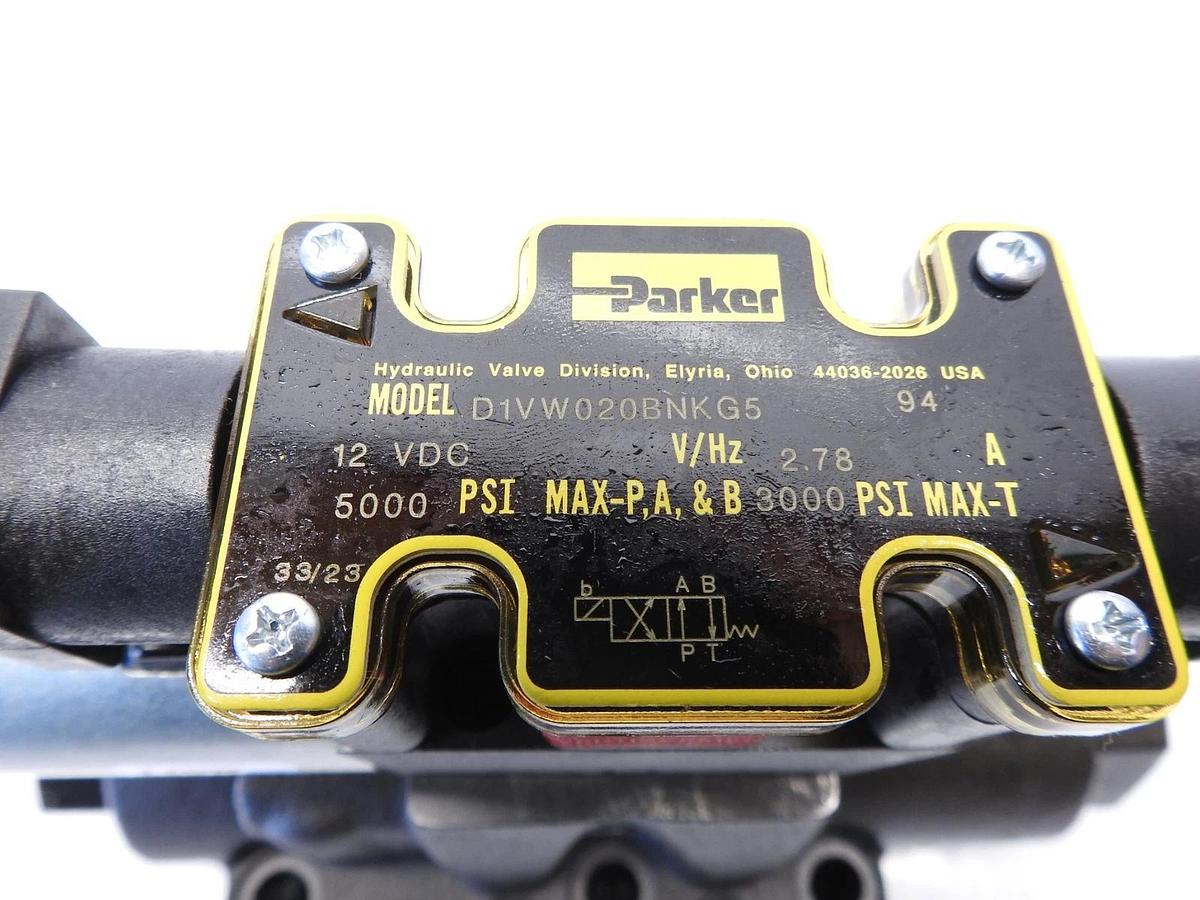 New Oem Parker D61VW001H4NKG5 Pilot Operated Directional Control Valve - D61VW S