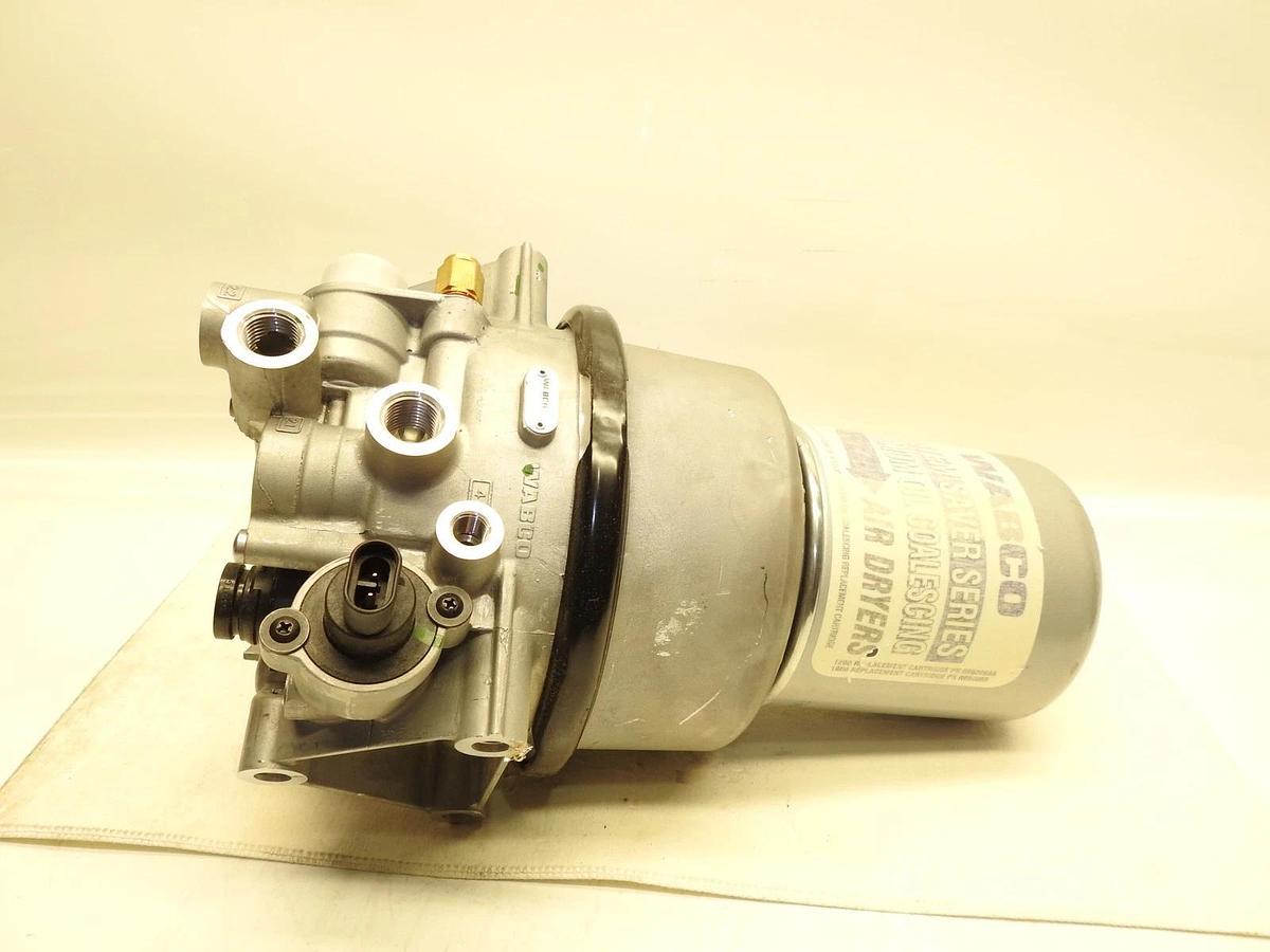 Genuine Wabco HP Air Dryer 4324803410 with Purge Tank
