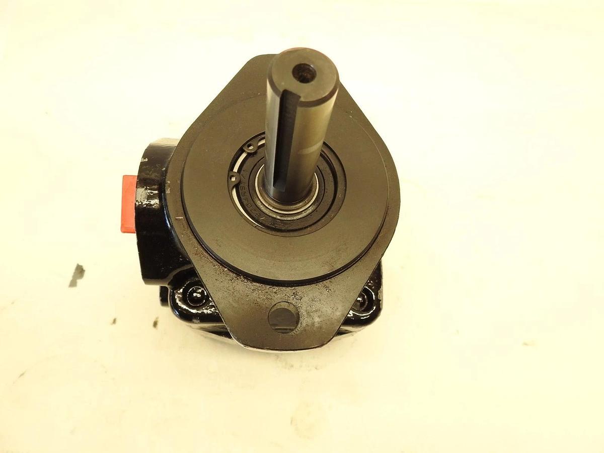 New Genuine Vickers 391763-3 V20 Series Hydraulic Vane Pump 3/4 straight Keyed S