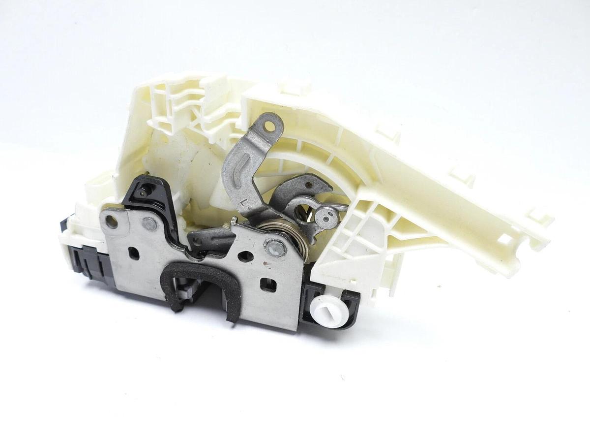2019 JEEP RENEGADE REAR DOOR LOCK FACTORY OEM 40136025-012
