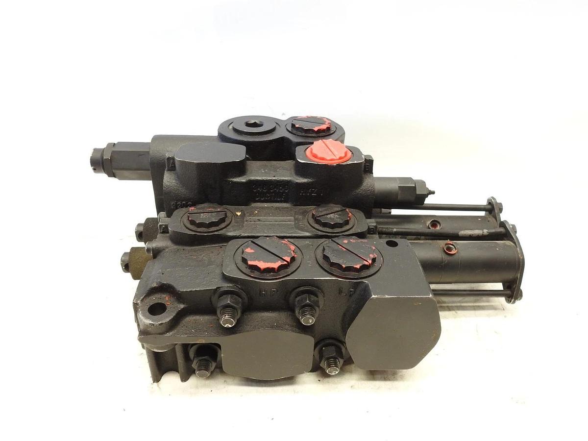 New Genuine Wastebuilt Mcneilus Hydraulic Valve, VF35 2 Section G Dump-Trailer