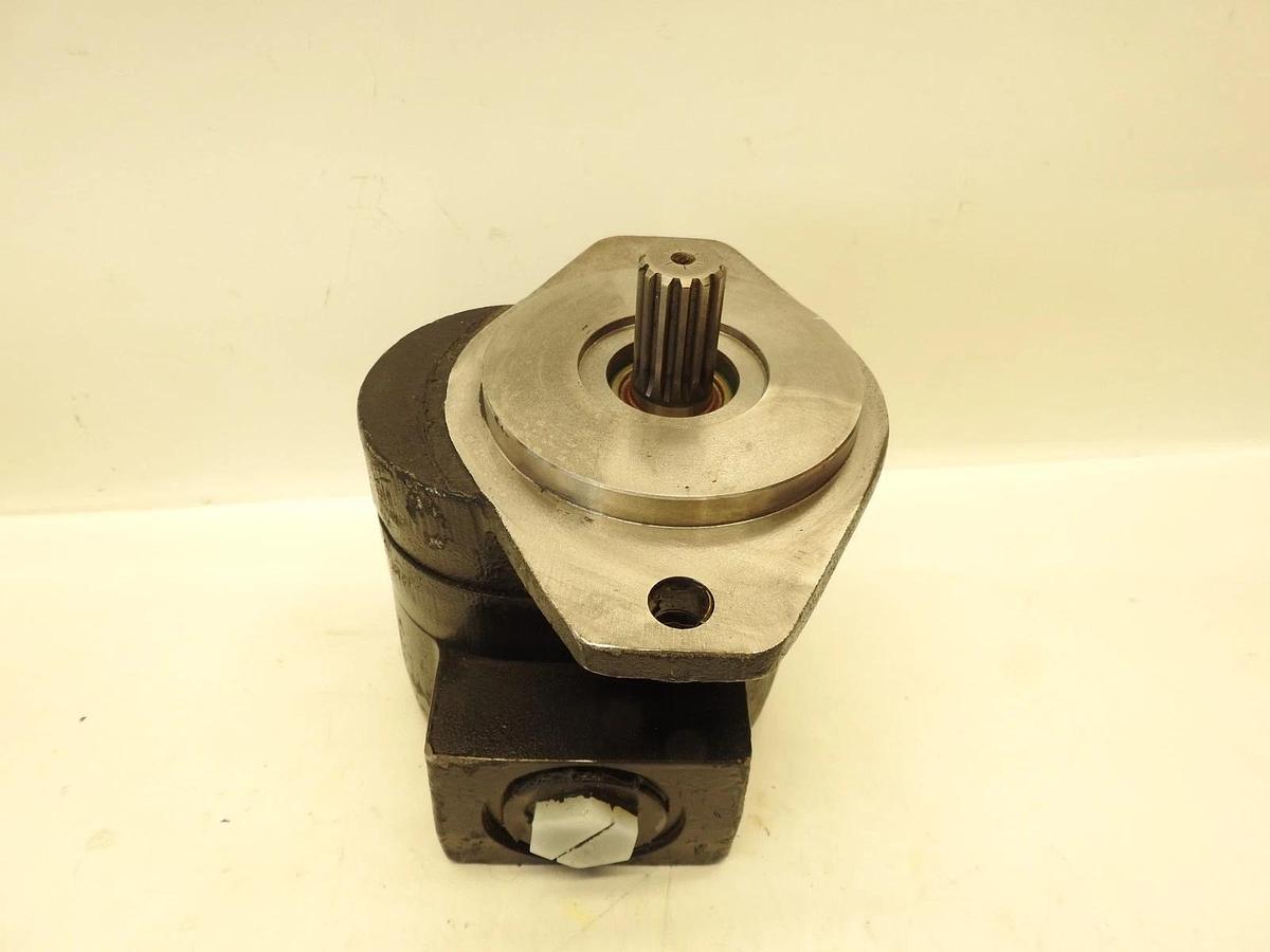 New Oem Danfoss 83012087 GEAR PUMP-LH, SINGLE DISPL