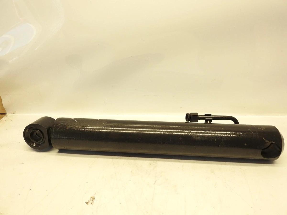 New Oem Bobcat 7367892 Tilt Cylinder, Right Fits: A770, S630, S650, S740, S750,
