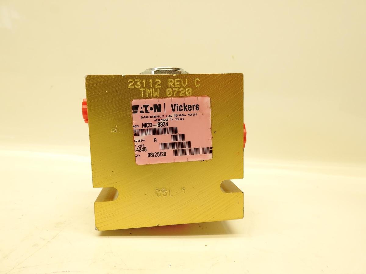 EATON VICKERS MCD-8334 HYDRAULIC MANIFOLD & POC1-10-F-0-030 CHECK VALVE ( NEW )